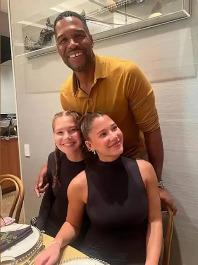 Isabella Strahan with family